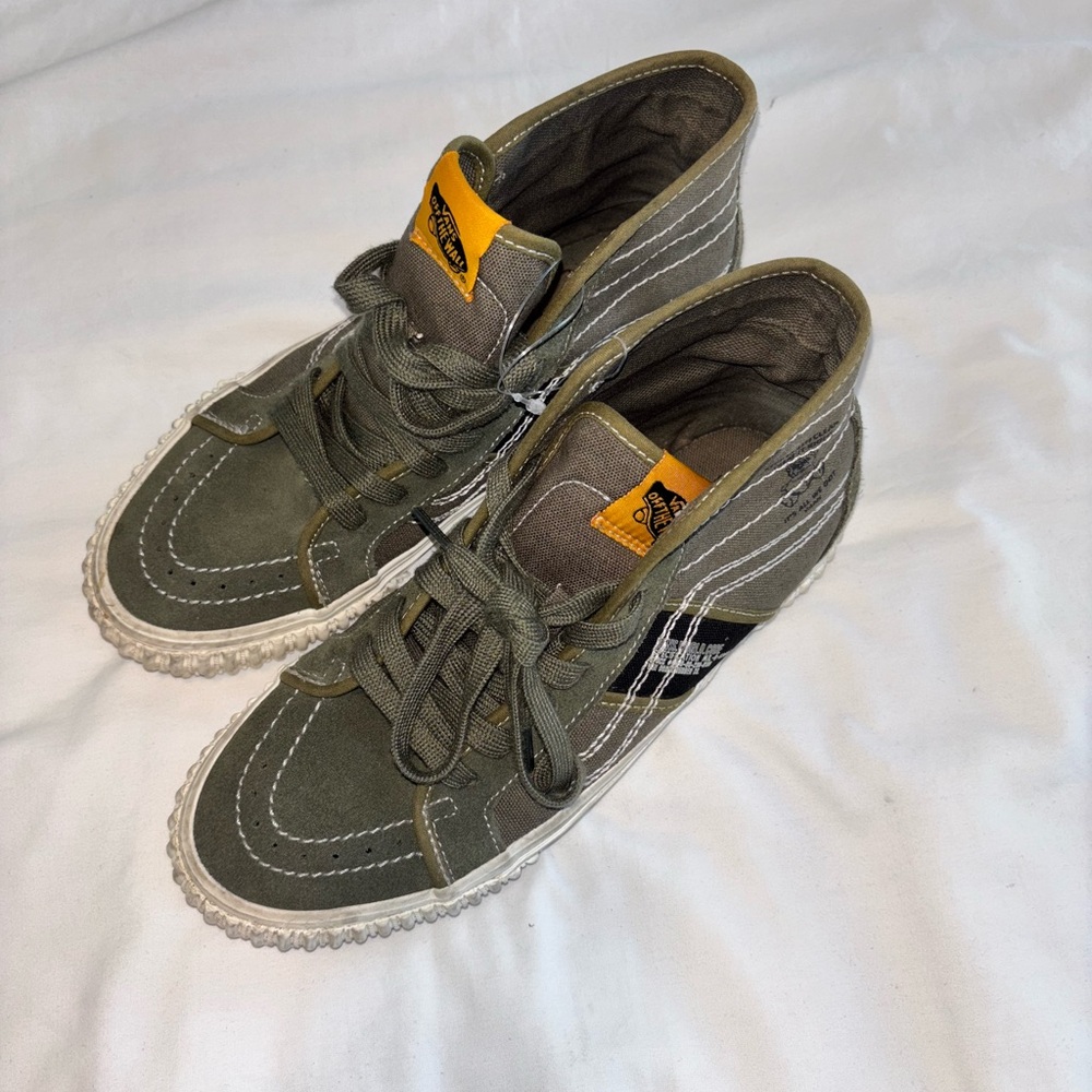 Vans Sk8-Hi Gym Issue 'World Code Series’ Grapeleaf/Black Colorway